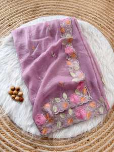 Saree Designer Party Wear avec une belle mousseline de soie lourde brodée Séquence de travail Saree de mariage en soie - Product Image 3