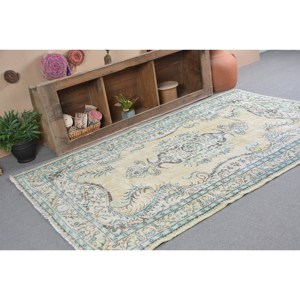 Alfombra turca Vintage de 5,2x8,2 pies, hecha a mano, amarillo, azul, diseño de retazos, Material de algas marinas de lana con estilo de respaldo de látex para adolescentes - Product Image 2