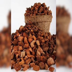 Turba de coco con bloques y briquetas de virutas de cáscara añadidos para un buen crecimiento de raíces y retención de humedad Stock fresco para una entrega rápida - Product Image 5