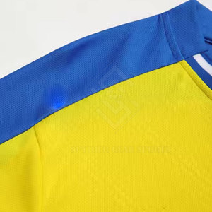 Uniformes de Fútbol Personalizados de Primera Calidad, Conjuntos de Manga Corta, 100% Poliéster, Ligeros, Transpirables, de Secado Rápido, Gran Venta - Product Image 3