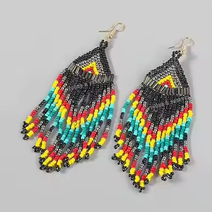 Boucles d'oreilles en perles brodées personnalisées fabriquées à la main Bijoux en perles uniques Personnalisation complète par MD artisanat - Product Image 5