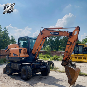 รถขุดไฮดรอลิก Doosan DX60W ขนาด 6 ตัน มือสอง ปี 2023 พร้อมเครื่องยนต์ ปั๊ม และมอเตอร์ - ตรวจสอบคุณภาพสินค้าในสต็อก - Product Image 5