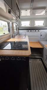 Expedition Camper de aluminio emergente de 6 pies con tobogán de ducha para aventuras terrestres en vehículos o camionetas de automóviles - Product Image 5