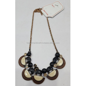 Collier et boucles d'oreilles faits main en résine vintage, perles de rocaille, long collier de perles pour femme, bijoux de mode - Product Image 5