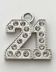 Breloques numérotées en métal personnalisées avec strass - Pendentifs numérotés en acier inoxydable argenté pour bijoux DIY/cadeaux d'anniversaire/diplôme - Product Image 1