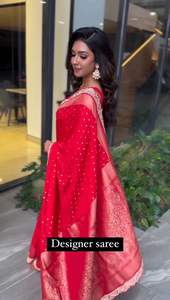 Conjunto de Sari de seda Kota clásico, bordado de diseñador y blusa sin costuras con codificación de hilo de lujo y trabajo de lentejuelas - Product Image 5