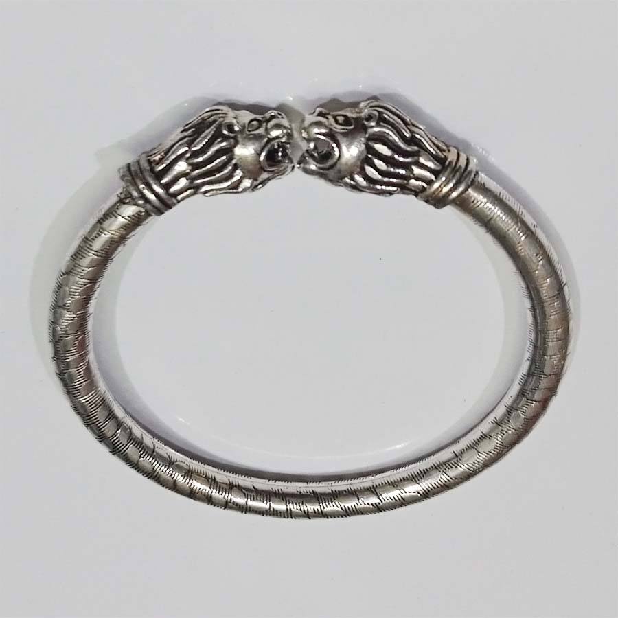 กำหนดเอง