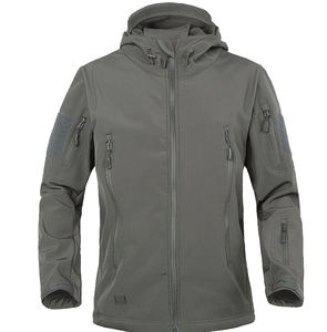 Personnaliser le style et la conception Streetwear Polyester Softshell imperméable Sports de plein air course coupe-vent veste de pluie pour hommes - Product Image 1