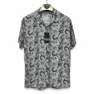 Chemise à manches courtes pour homme à motifs modernes – Coupe décontractée, tissu léger, design estival élégant pour un usage décontracté, tenue de vacances - Product Image 3