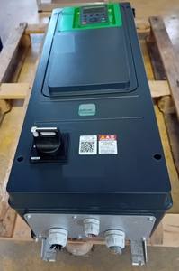 Nuevo Motor de CA Original ATV950D30N4 480VAC Construcción de Cobre y Plástico Uso en Equipos Electrónicos 1 Año de Garantía Nuevo en Existencia - Product Image 4