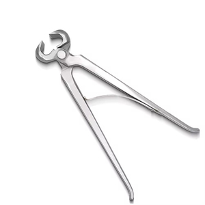 Pince à sabots à long manche, outils vétérinaires robustes pour la soin des pieds des chevaux et du bétail - Product Image 1