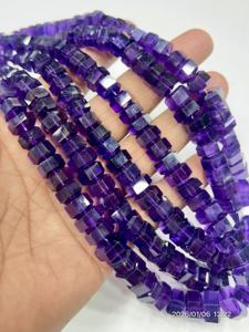 ลูกปัดควอตซ์อเมทิสต์สีม่วงธรรมชาติทรงเหลี่ยมเจียระไน ขนาดประมาณ 9-12 มม. ความยาว 14 นิ้ว - Product Image 3