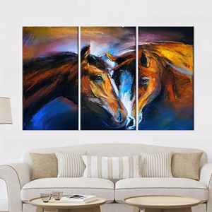 Toile d'art abstraite imprimée avec motif de cheval : Cadeau élégant pour la décoration intérieure, 3P : Prêt à accrocher - Product Image 1