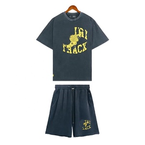 Conjunto de verano personalizado para hombre de 2 piezas, pantalones cortos lavados con estampado, conjunto de camiseta y pantalones cortos lavados con ácido para hombre - Product Image 1
