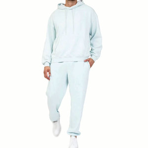 Conjunto de chándal para correr al aire libre diseñado con tela transpirable y marca personalizada de un proveedor de ropa deportiva OEM - Product Image 2