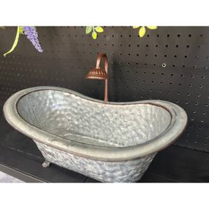 Bañera de cobre de lujo con un cálido brillo visual de cobre recubierto de blanco crea un ambiente de baño acogedor e íntimo. - Product Image 3