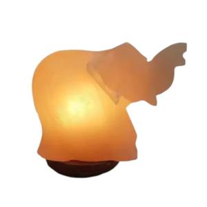 Lámpara de cristal de sal de roca del Himalaya con forma de elefante ecológica de Sian Enterprises, estilo Feng Shui tallado a mano para iluminar tu - Product Image 5