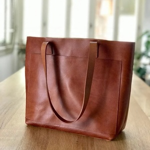 Bolso Tote de Cuero Genuino para Mujer, Moderno y de Alta Calidad, con Color y Logotipo Personalizables, para Todas las Temporadas, AV-0043 - Product Image 1
