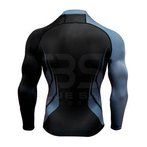 Rash Guard para hombre liso de la mejor calidad, diseño personalizado, su propia característica transpirable de manga larga Rush Guard - Product Image 4