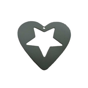 Mayorista Decorativo Hierro Metal Colgante Corazón Pared Decorativo Color Gris Corazón PARA EL Hogar y Decoración de Navidad Hecho a Mano - Product Image 1