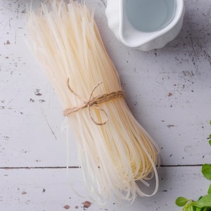 Nouilles de vermicelles de riz blanc séché en chaînes de soie, produit phare du Vietnam, 200g/250g/500g, qualité supérieure, durée de conservation 24 mois, produit alimentaire de premier choix - Product Image 1