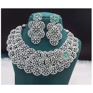 2025 recién llegado elegante conjunto de collar AD diseño exquisito y acabado fino para uso festivo y diario disponible para la venta - Product Image 1