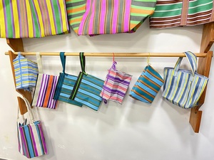 ถุงผ้าช็อปปิ้งแบบใช้ซ้ำได้เป็นมิตรกับสิ่งแวดล้อมถุงผ้าไนลอนทำจากพลาสติกรีไซเคิลออกแบบได้ตามต้องการ - Product Image 5