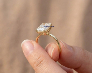 Bague de fiançailles et de mariage solitaire pour femme Lurba Jewels, diamant de laboratoire ovale de 2 carats, style vintage, certifiée IGI, or massif 14 carats - Product Image 2