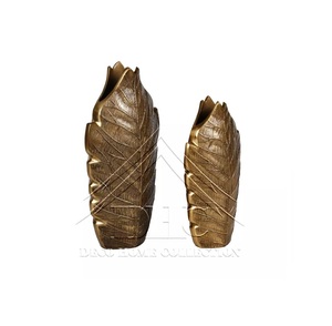 Juego de Jarrones de Flores de Metal Dorado Antiguo de Lujo, Jarrones de Aluminio Irregulares Abstractos, Centro de Mesa Decorativo Moderno para el Hogar - Product Image 4