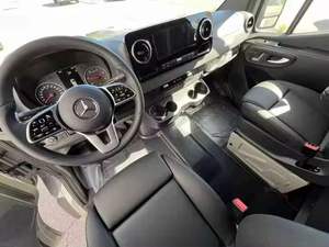 Furgoneta de Carga Mercedes-Benz Sprinter 2023 Usada en Excelentes Condiciones - Product Image 6