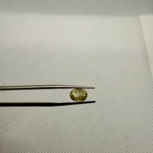 Vente en gros de bijoux internationaux en pierres précieuses naturelles Nalin Gem, saphir jaune non chauffé à facettes de la plus haute qualité, coupe ovale mélangée - Product Image 1