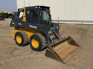 รถตักล้อยาง John Deere 320G ปี 2024 สภาพใหม่/มือสอง คุณภาพสูง ราคาประหยัด ประสิทธิภาพการทำงานสูง พร้อมมอเตอร์ปั๊มหลัก จัดส่งรวดเร็ว - Product Image 1