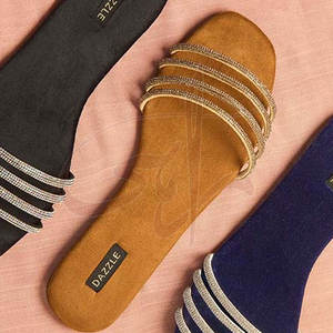 Sandales pour femmes en gros à faible MOQ, personnalisables, antidérapantes, imprimées, design tendance de haute qualité, en vente - Product Image 6