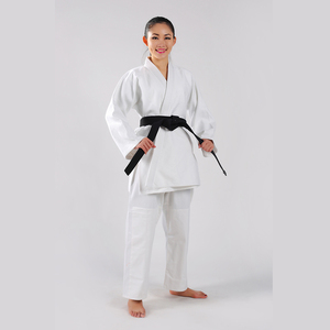 Costume de judo léger personnalisé nouvelle mode uniforme de karaté de style simple vêtements d'arts martiaux de meilleure qualité - Product Image 5