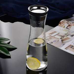 蓋付き透明ガラスピッチャー 1200ml 1500ml 水差し 注ぎ口付き 冷蔵庫用ガラスジャグ 温冷飲料用 ジュース サンフライ用 - Product Image 5