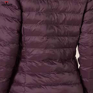 Chaqueta Larga Acolchada Impermeable para Mujer, Diseño Popular, Otoño/Invierno, con Cierre de Cinturón, Diseño Sólido, Relleno de Algodón, Hecha en Pakistán - Product Image 5