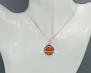 925 argent sterling massif mois de juillet pierre de naissance cornaline avec lunette réglage fleur Style pendentif à breloque - Product Image 5