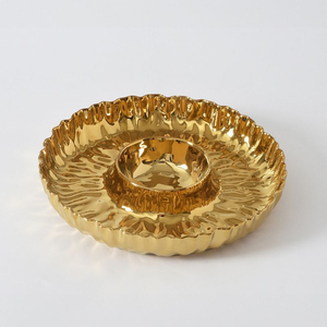 Plateau rond en bois de noyer noir de qualité supérieure, écologique, pour chips et trempette, avec bols en métal, pour les fêtes à domicile - Product Image 4