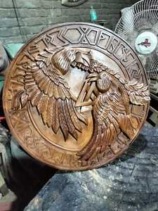 Nouveau bouclier en bois lourd de conception unique Le professionnel rond médiéval fabrique le bouclier viking sur mesure - Product Image 5