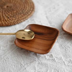 Vente en gros de vaisselle de luxe assiettes en bois dîner présentoir plats avec gravure de logo personnalisée - Product Image 4