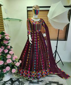 Nouvel arrivage de robe longue collective de mariage pour femmes indiennes vêtements traditionnels vêtements ethniques indiens vêtements vêtements - Product Image 6