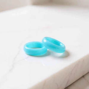 Resin Acrylic Rings Round Shape Handcrafted Love Ring Women Party Jewelry Wholesale Supply for Best Price - Product Image 1