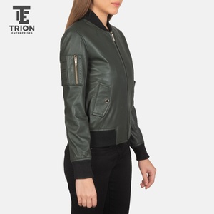 Chaqueta de Cuero Estilo Vintage para Mujer, Aspecto Desgastado, Corte Ajustado, Chaqueta de Motociclista Retro, Cuero Suave de Primera Calidad - Product Image 2