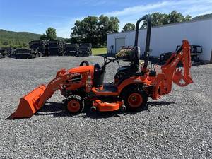 NOUVEAU Tracteur-chargeur-pelleteuse Kubota BX23s - Product Image 2