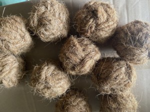 Corde de noix de coco à mâcher/boule de noix de coco 100% faite à la main à partir de fibre de coco de noix de coco sans produit chimique - Product Image 5
