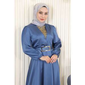 Vestido de Noche Azul Satinado, Vestido Largo de Satén con Cuello Redondo, Estilo A-Line, para Mujer, de Mega Merchant - Product Image 2