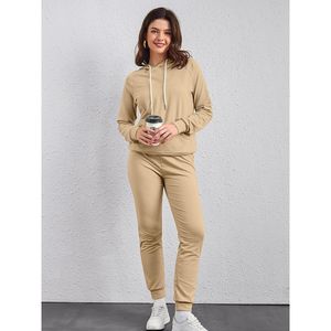 Survêtement d'entraînement deux pièces pour femmes, fabriqué en tissu polyester de haute qualité, au prix de gros - Product Image 2