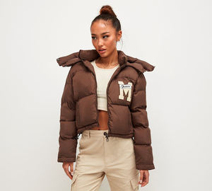 Chaqueta acolchada corta de calidad superior al por mayor, hecho a medida sostenible abrigo de mujer, acolchada de algodón transpirable con capucha de alta calidad - Product Image 5