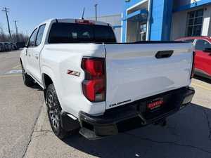 Nuevo Chevrolet Colorado 2026 4WD Z71 SUV Gasolina/Petróleo Euro VI, 6 Asientos, Asientos de Cuero, Automático, Volante a la Izquierda, R20, Aleación de Aluminio - Product Image 5