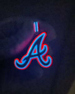 จี้ตัวอักษรแบบกำหนดเอง ตัวอักษร 'a' ประดับเพชรโมอิสซาไนต์ VVS เคลือบเงา พร้อมดีไซน์รูปปั้นประดับเพชรระยิบระยับ เหมาะสำหรับงานปาร์ตี้กลางคืน สไตล์ฮิปฮอป เครื่องประดับเงิน สำหรับเป็นของขวัญ - Product Image 2